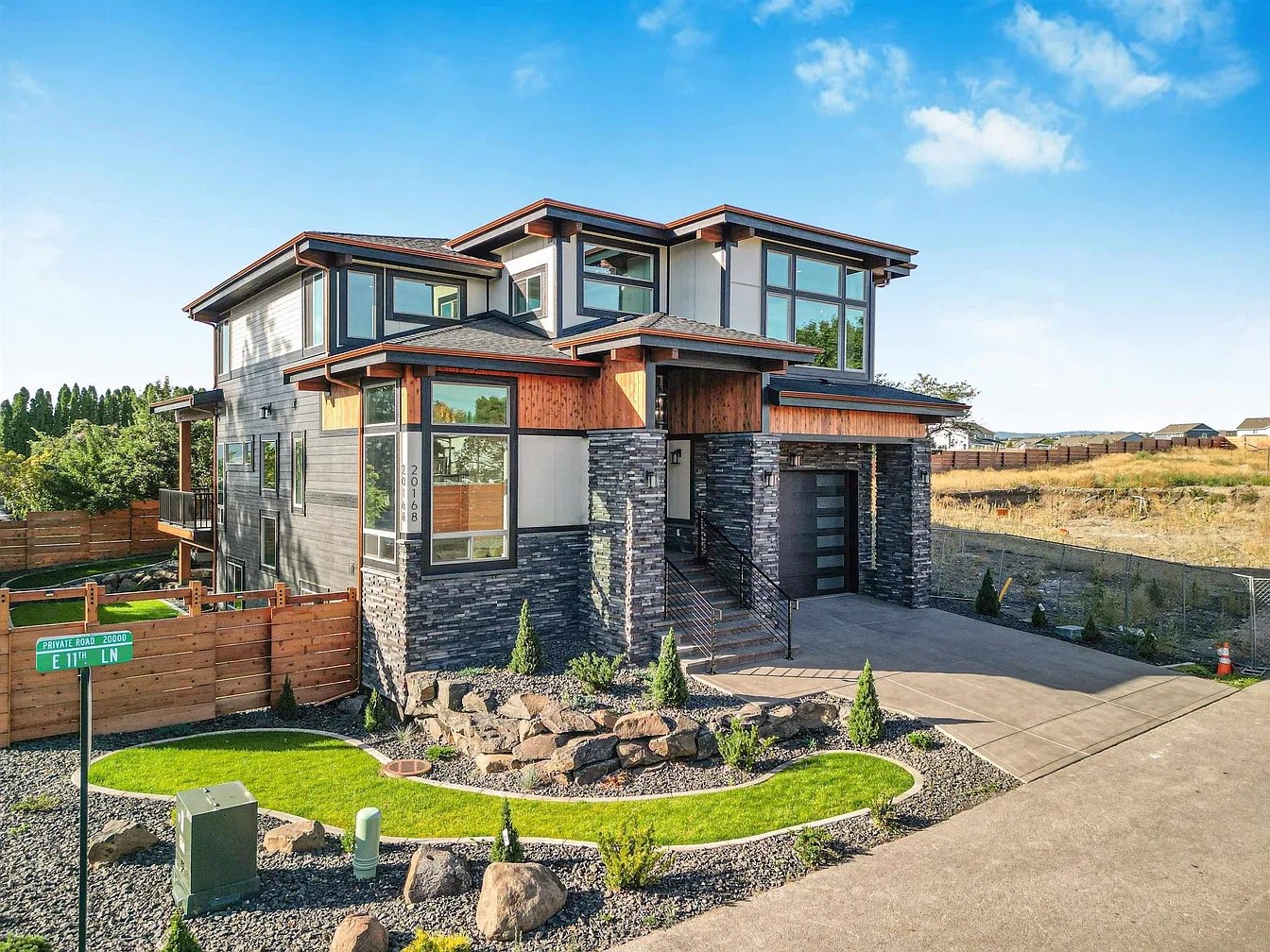 Modern Spokane home with floor-to-ceiling windows
